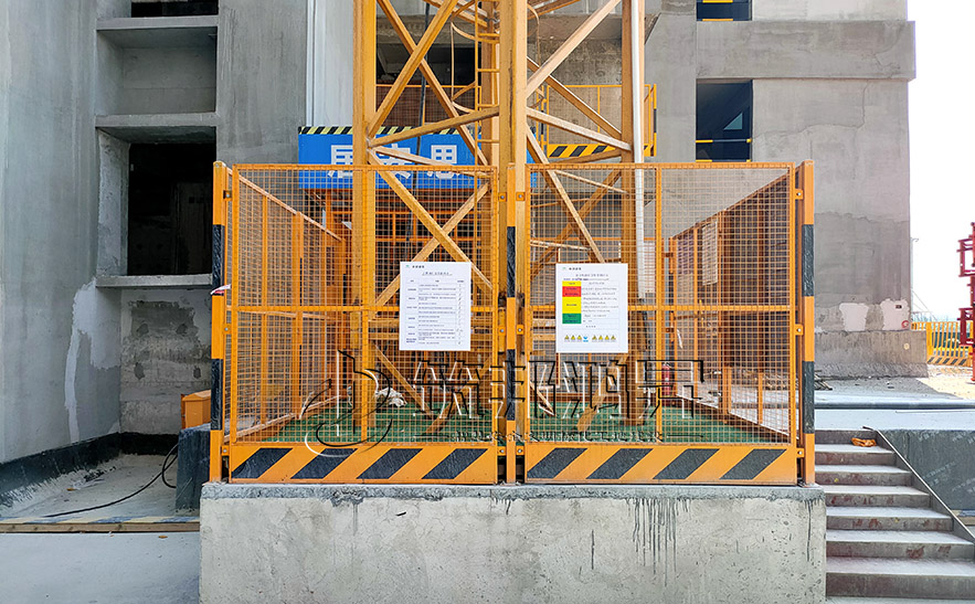 塔吊護(hù)欄，塔吊基礎(chǔ)護(hù)欄